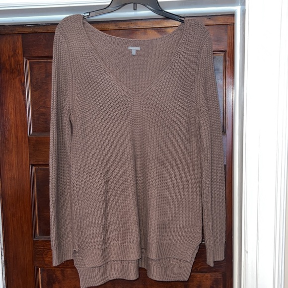 Plum / Purple V Neck Sweater - Picture 2 of 6